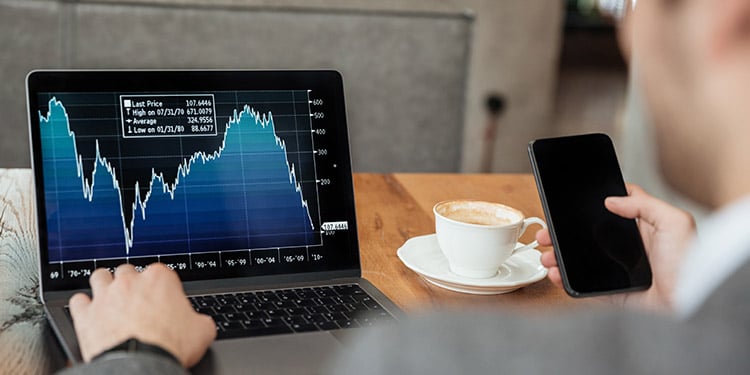 PNC Financial Services Lowers Stake in Pioneer Natural Resources, But Investors Remain Optimistic About the Company’s Pote